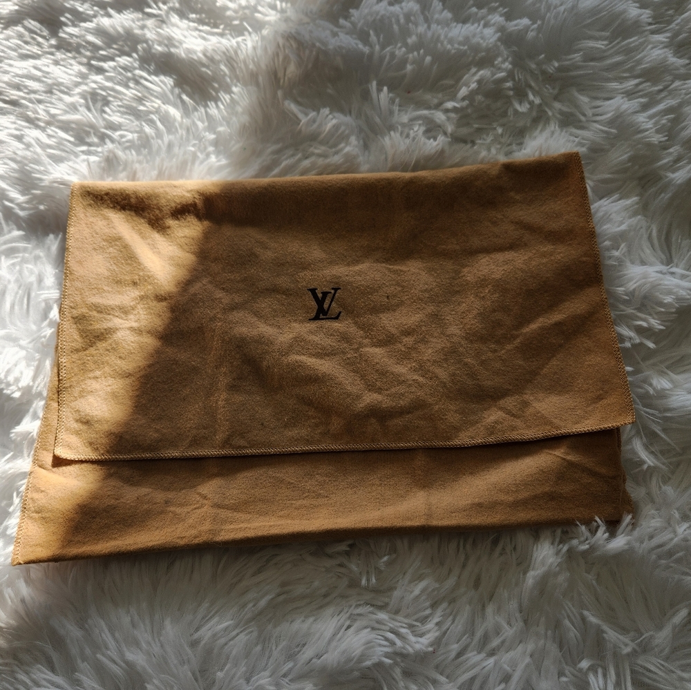 Louis Vuitton Dust Bag 12" x 9"